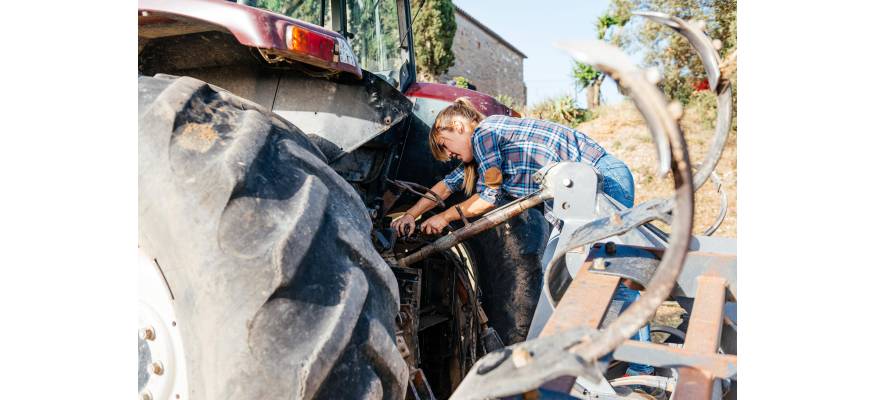 Konserwacja maszyn rolniczych — jak dbać o maszyny?